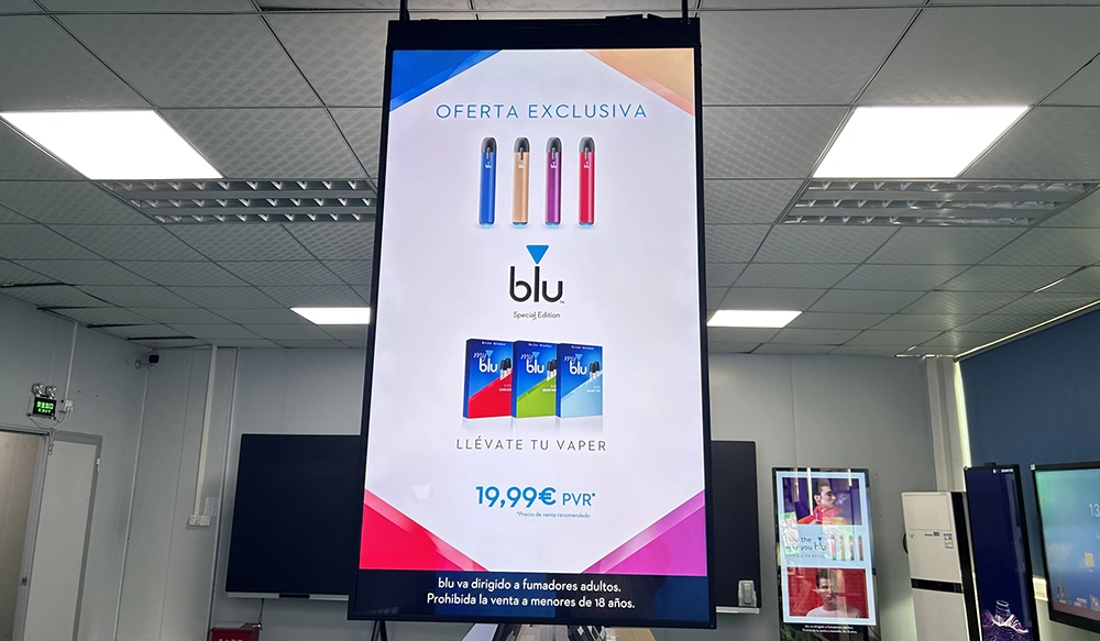 New 4K ultra-clear high-brightness digital signage