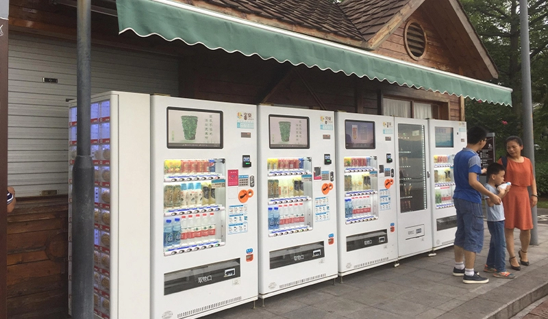 How to achieve real-time update of product information through vending machine display screen?